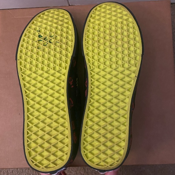 🌀Worn Once!🌀 Vans Limited Edition Nightmare Before Christmas slip ons.W10/M8.5 - Picture 7 of 8